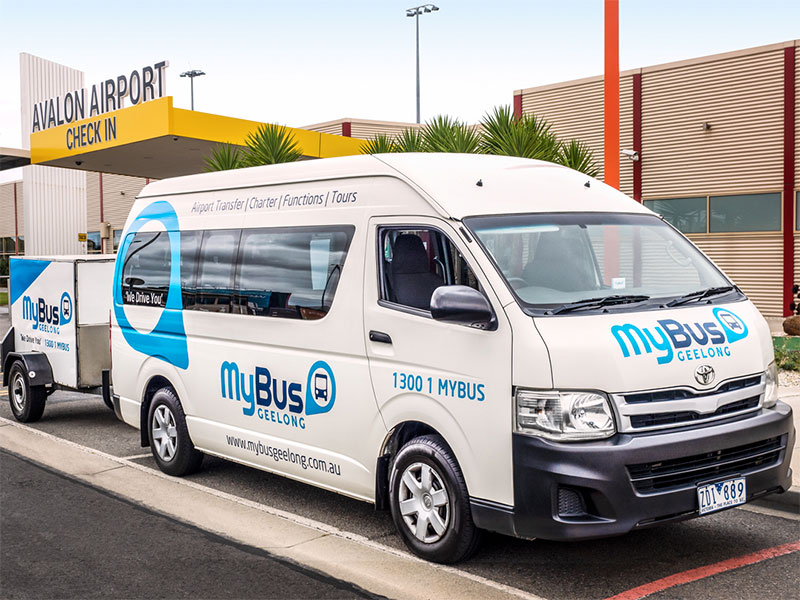 Theme Park Express Transfers for Gold Coast by SkyBus, Australia